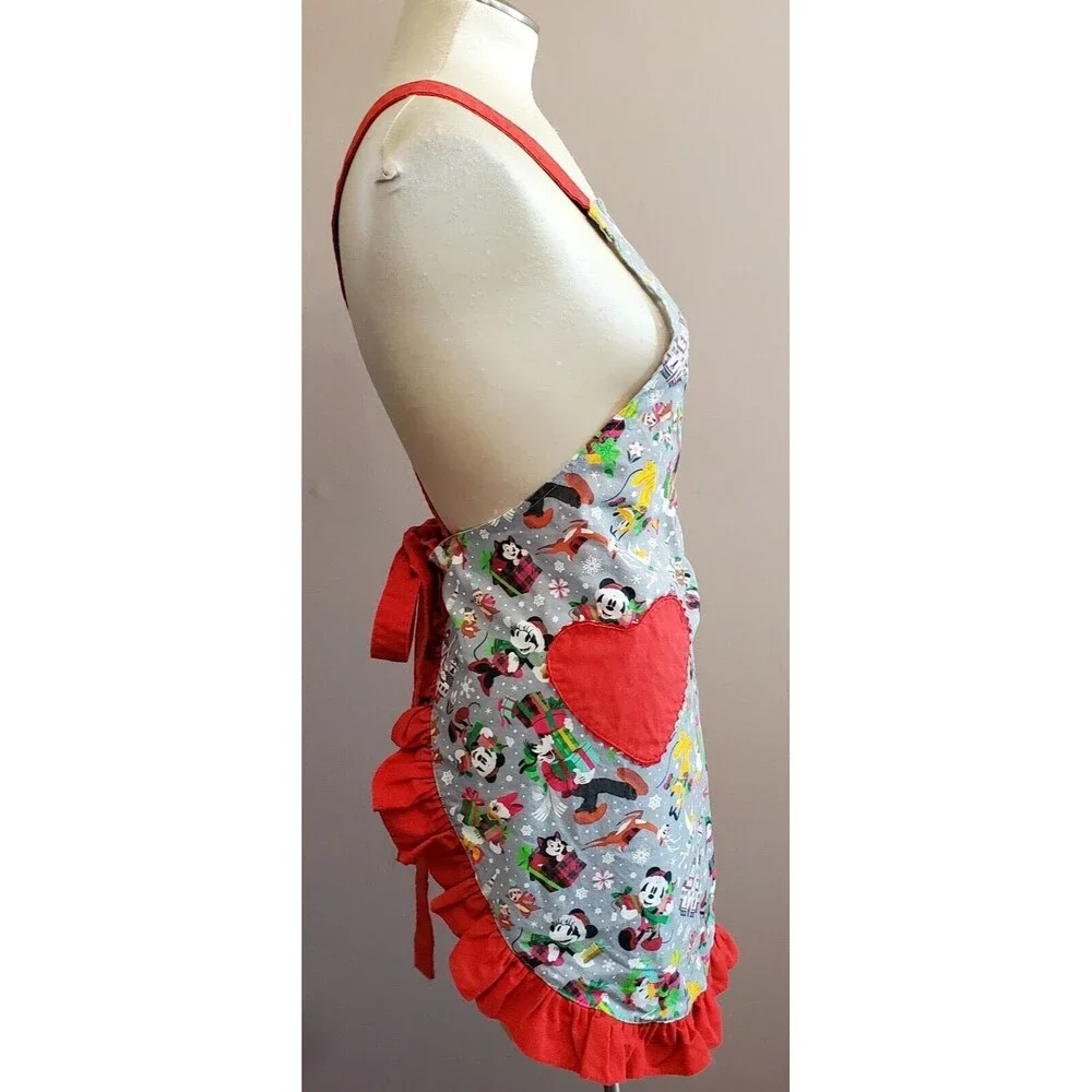 Disney Parks Christmas Apron Red Gray Ruffle Heart Pocket Cross Back Straps Full